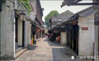 为什么要贴春节？